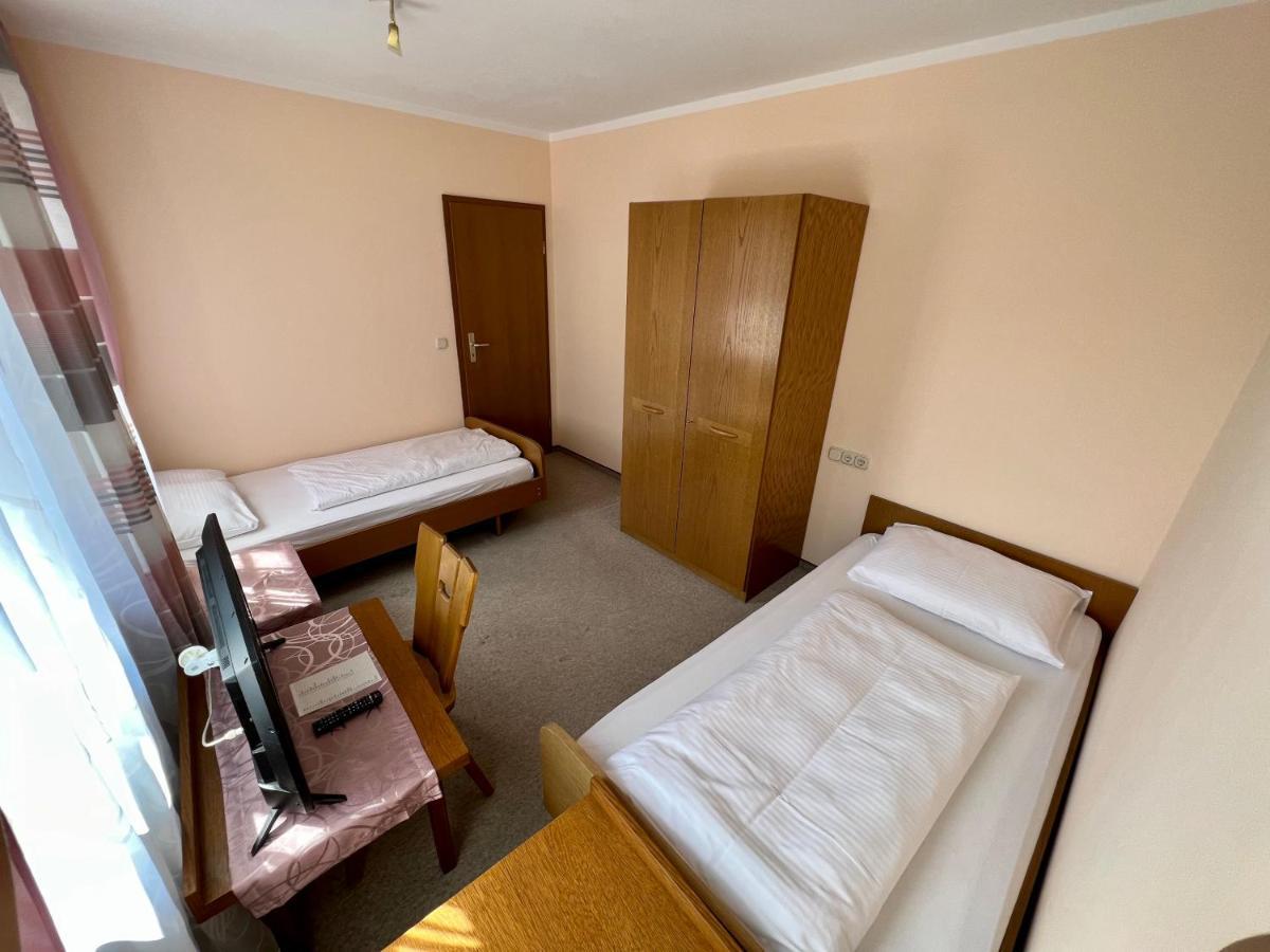 Hotel-Gasthof Deutschmeister Donauwoerth Ngoại thất bức ảnh