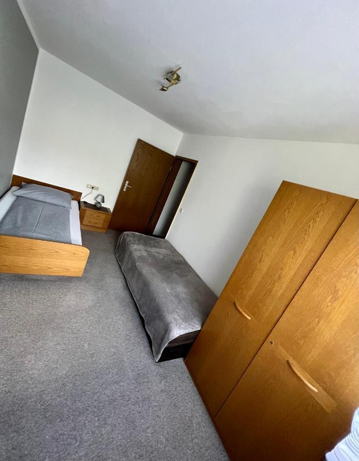 Hotel-Gasthof Deutschmeister Donauwoerth Ngoại thất bức ảnh